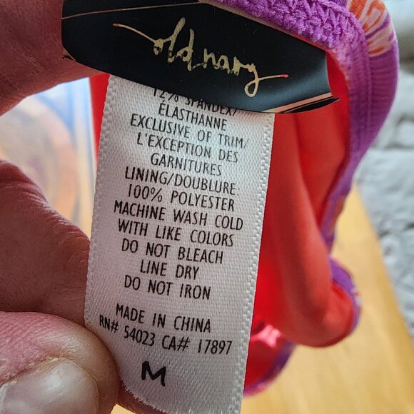 Old Navy Pink/Purple Paisley Bikini Bottom Size Medium - Picture 9 of 10